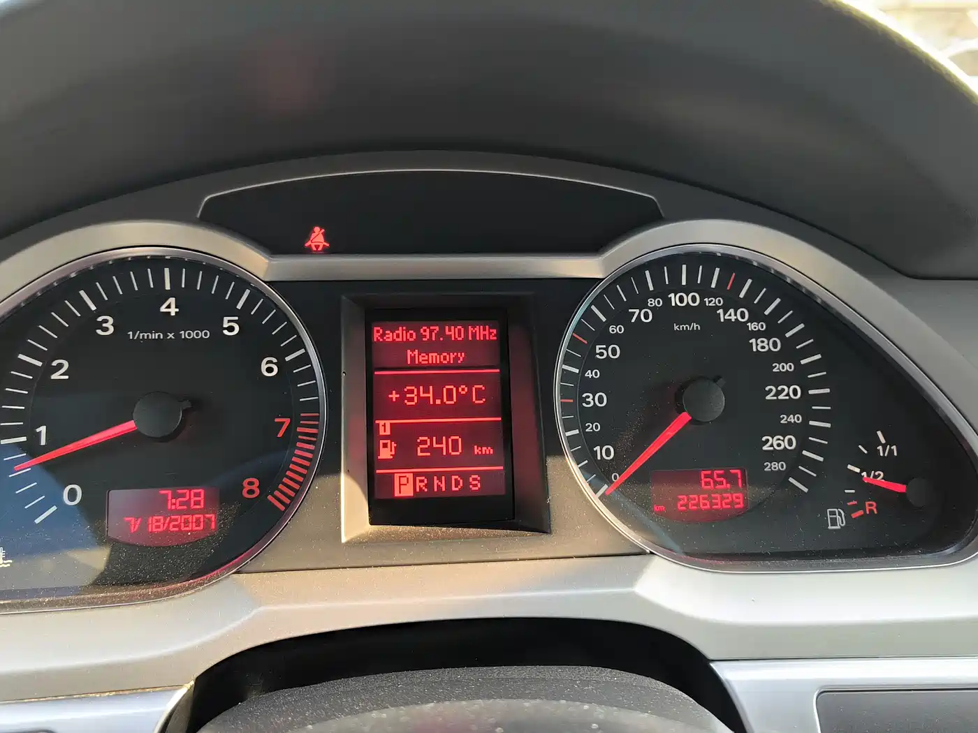 Audi A6L 2008 2.4L Comfort фото 8