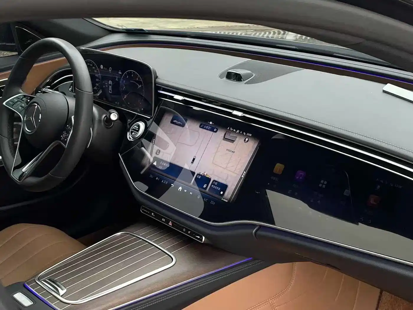 Mercedes-Benz E-Class 2025 E 300 L Luxury фото 8