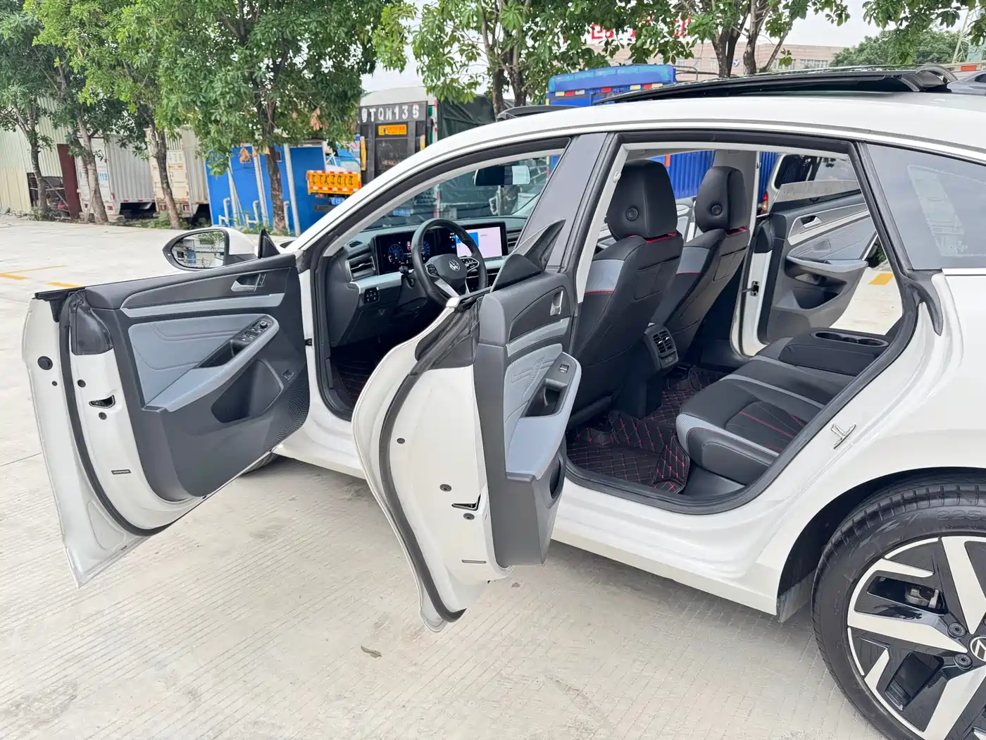 Volkswagen Lamando 2023 Lamando L 280TSI DSG Cool Edition фото 10