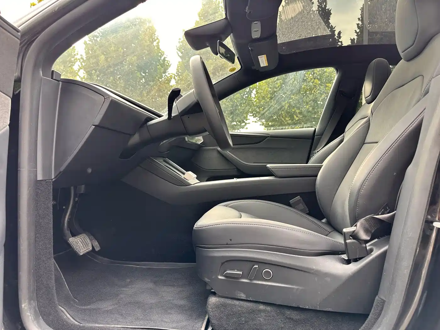 Tesla Model Y 2026 2026 Rear-Wheel Drive