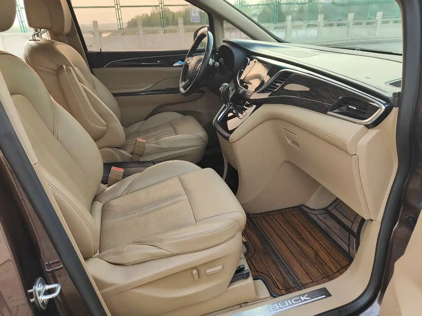 Buick GL8 2018 ES 28T Flagship Type China VI фото 10