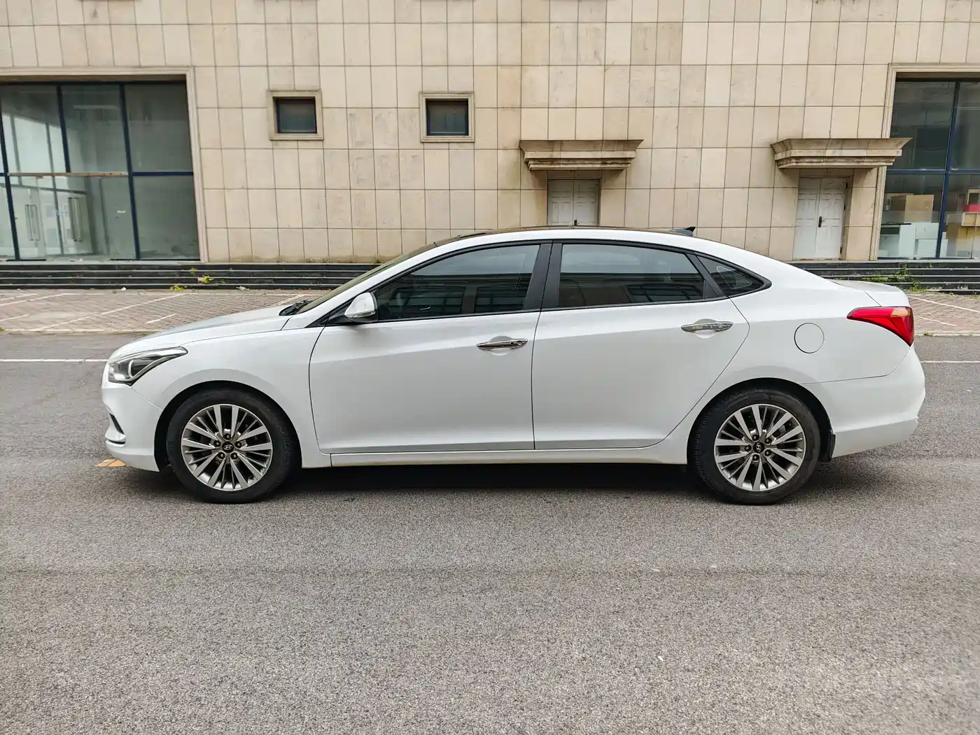 Hyundai Mistra 2019 1.8L Automatic Smart GLS Commemorative Edition China V фото 5