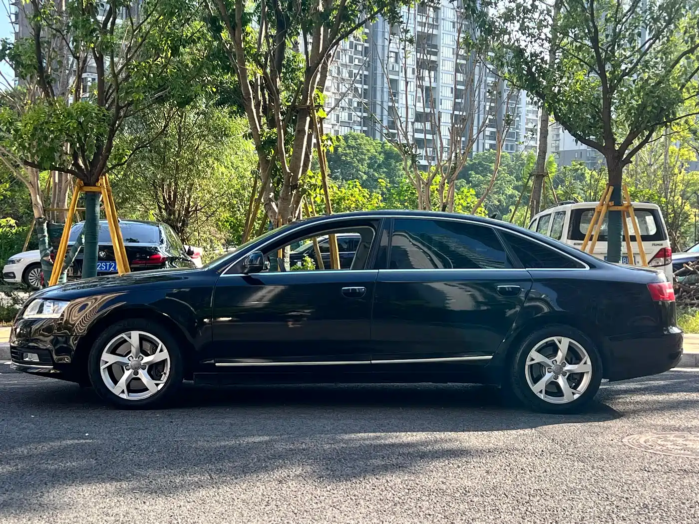 Audi A6L 2011 3.0 TFSI quattro Luxury фото 8