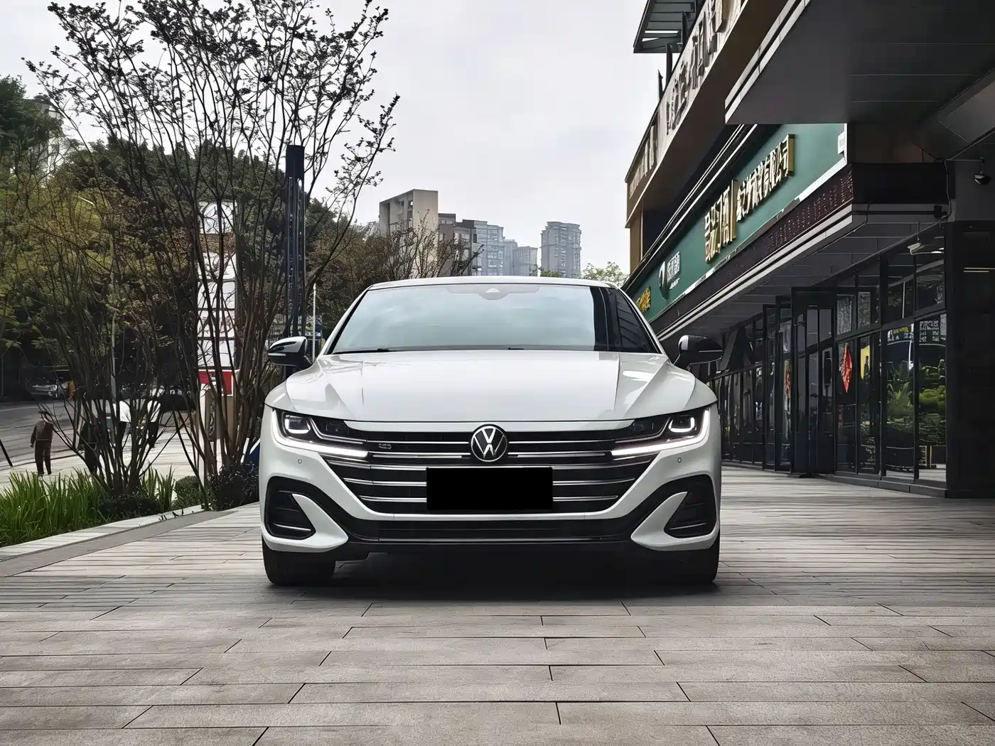 Volkswagen FAW-Volkswagen CC 2023 380TSI Eye-catching Edition фото 4