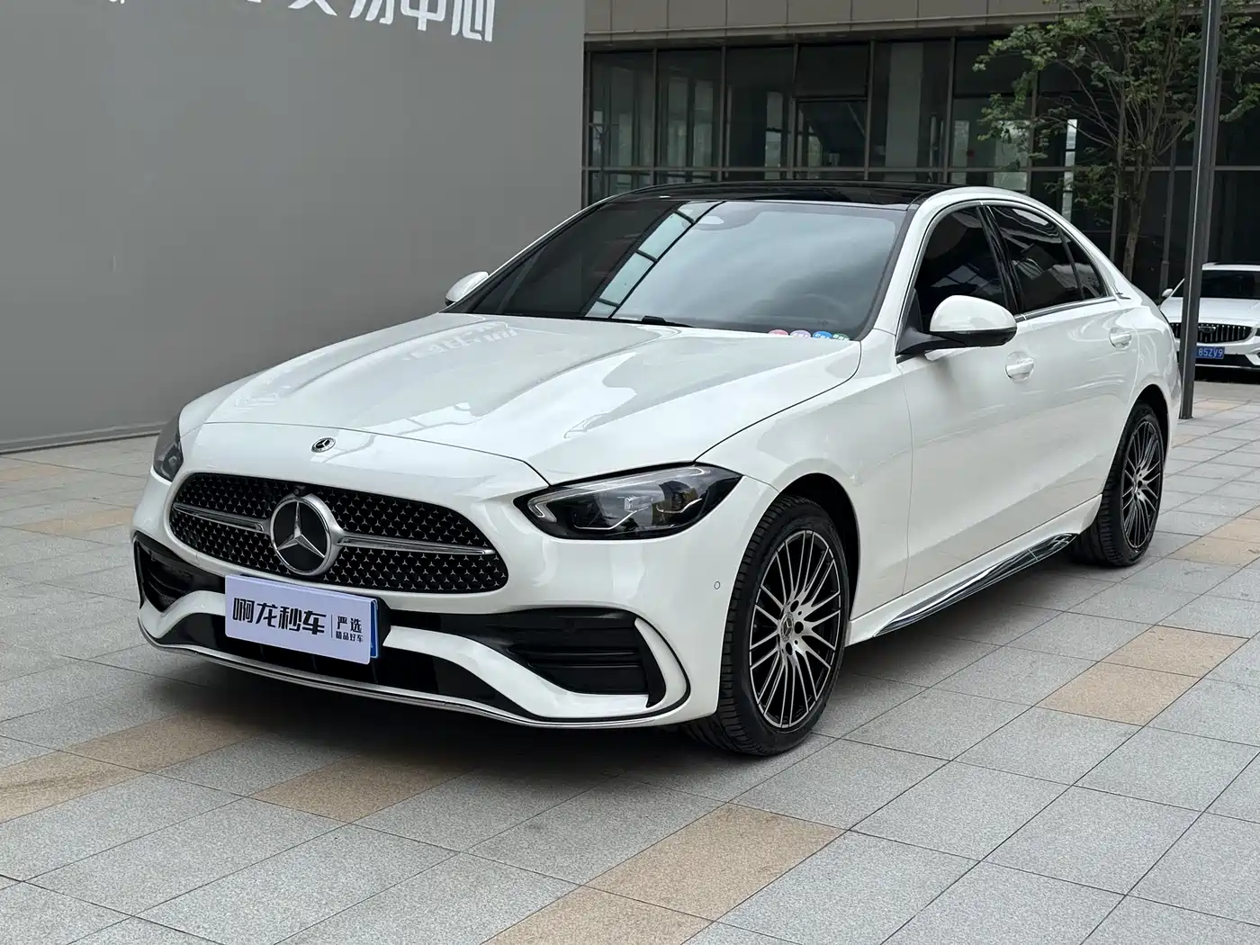 Mercedes-Benz C-Class 2025 Facelift C 260 L Sport Edition фото 2