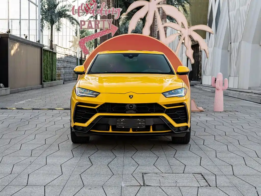 Lamborghini Urus 2023 2021 4.0T V8