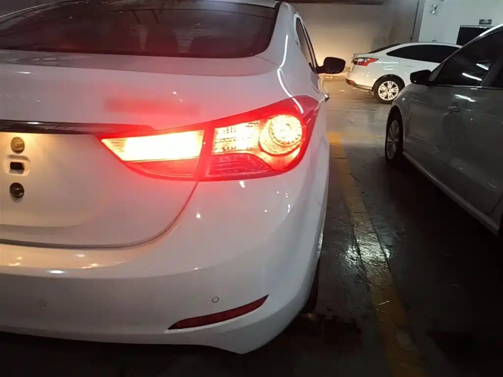 Hyundai Langdong 2015 1.6L Auto Premium фото 8