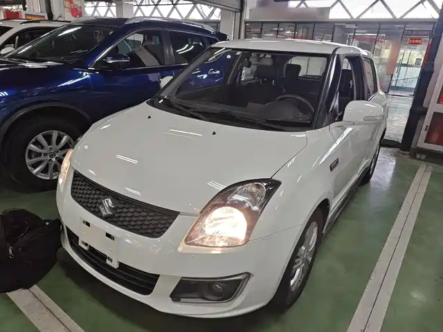  Suzuki Swift 2014 1.5L Automatic Fashion