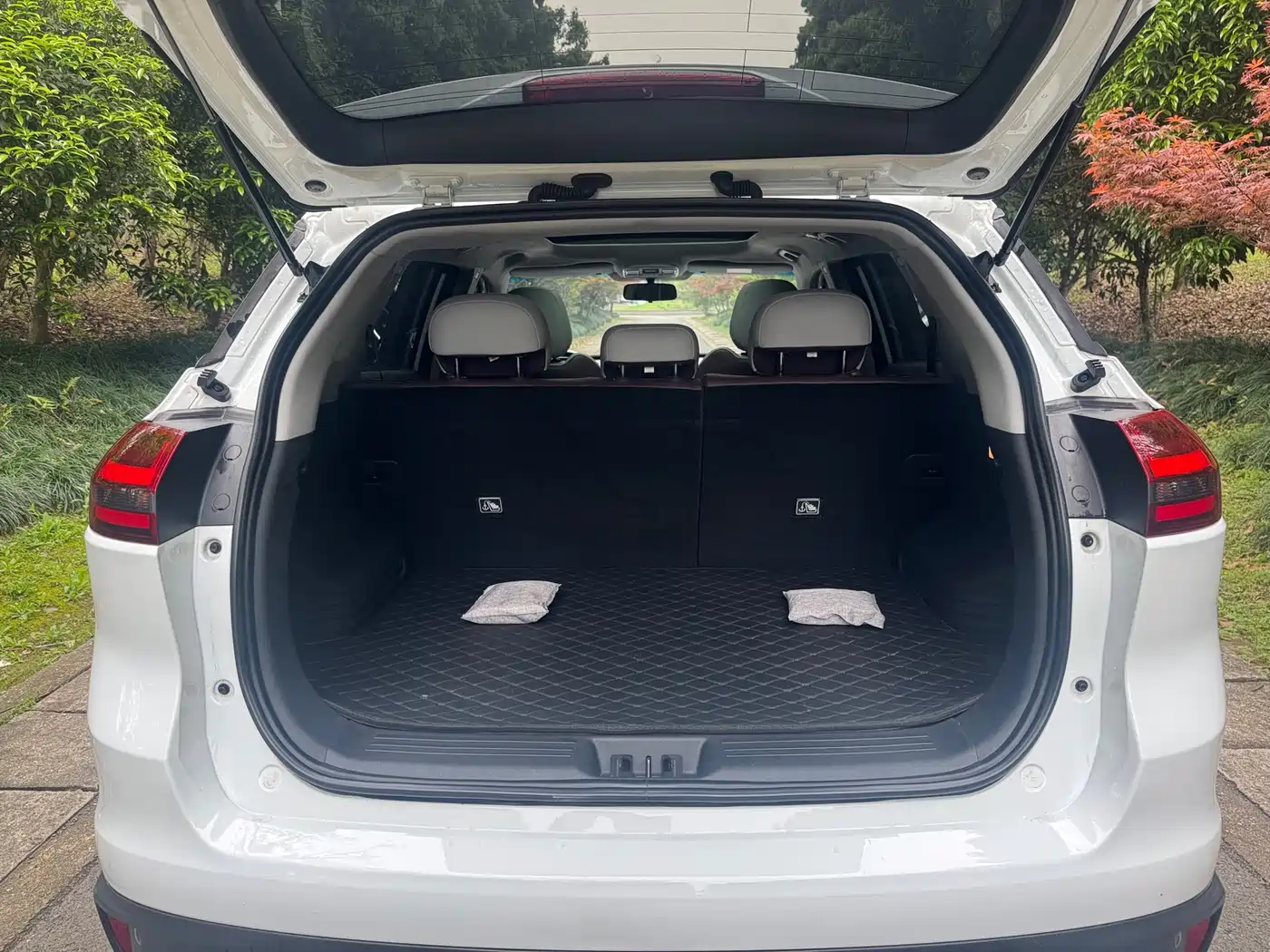 GEELY AUTOMOBILE BOYUE