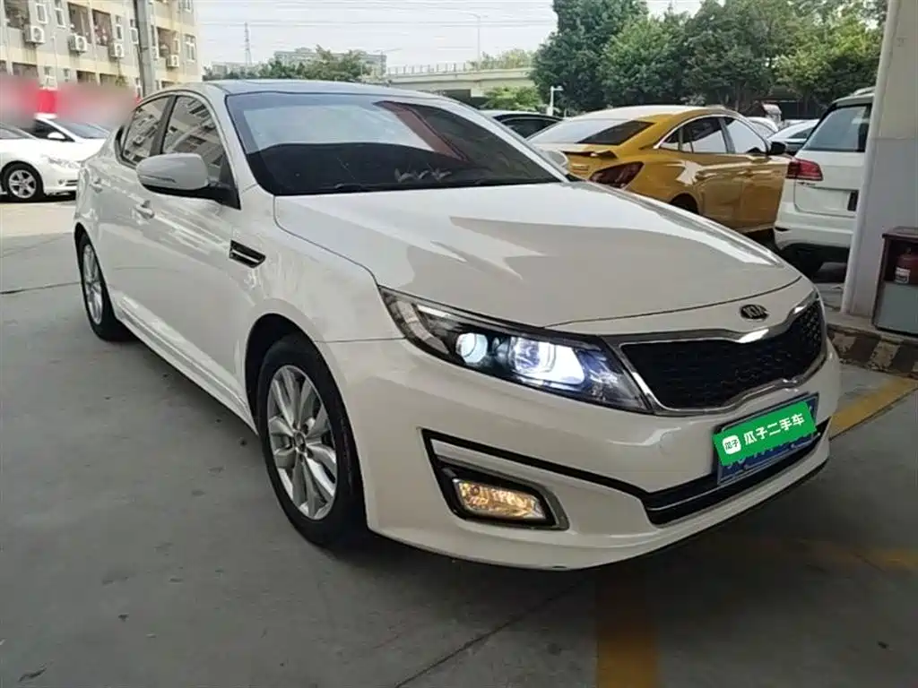 Kia K5 2015 2.0L Automatic GLS фото 22