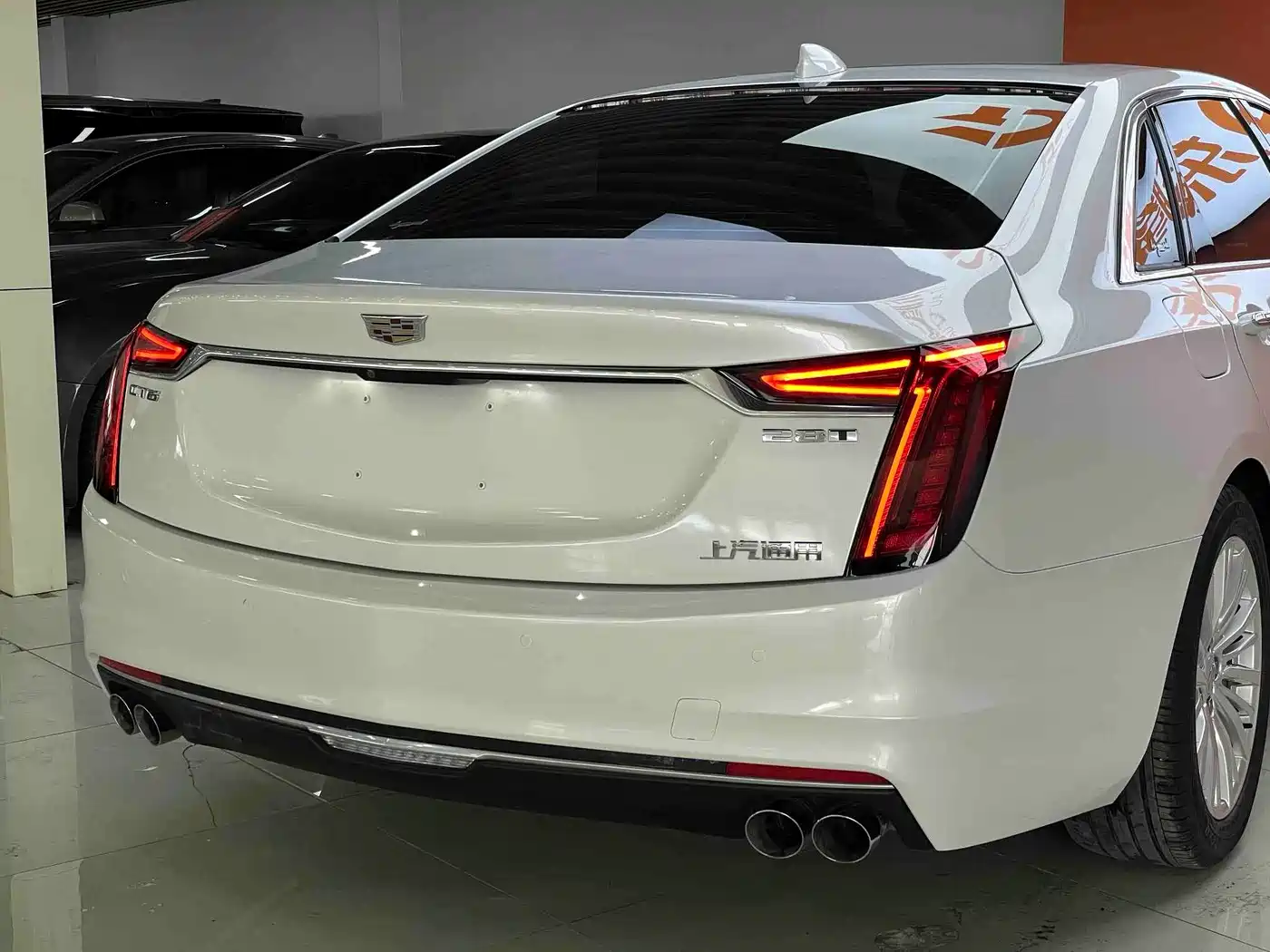 CADILLAC CT6