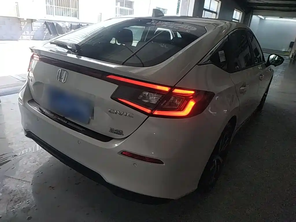 Photo 7 - Honda Civic