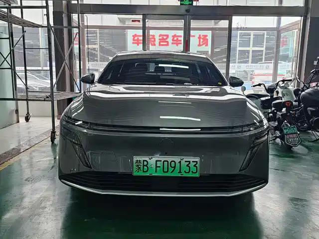 Nissan N6 180 Max