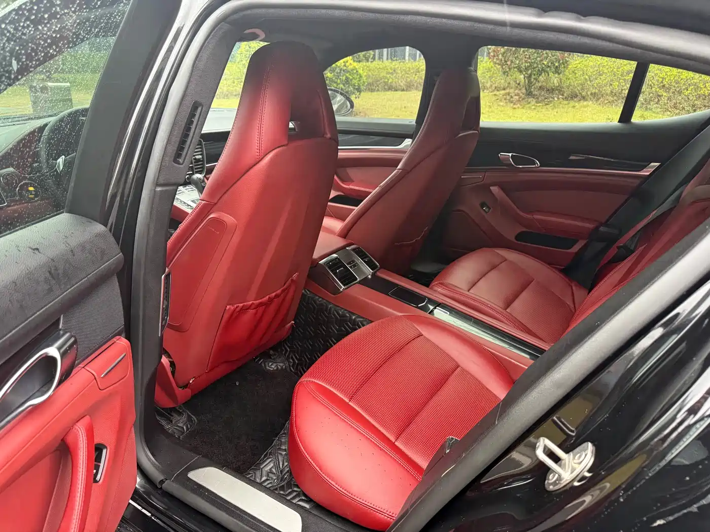 Porsche Panamera 2010 Panamera 3.6L фото 13