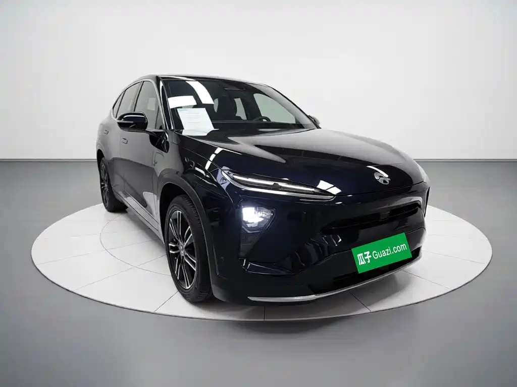 Фото 4 - NIO EC6