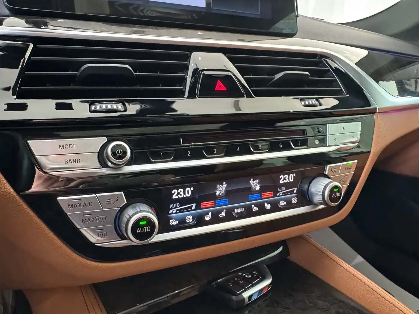 BMW 5 Series 2018 Facelift 530Li Exclusive M Sport Package фото 9