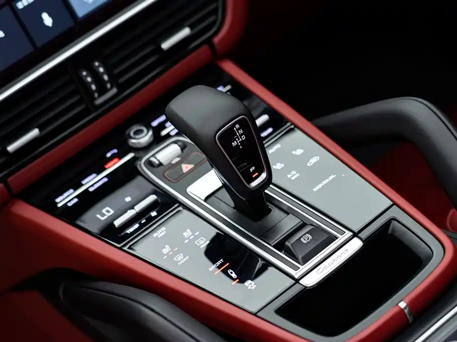 Porsche Cayenne 2019 Cayenne 3.0T фото 15