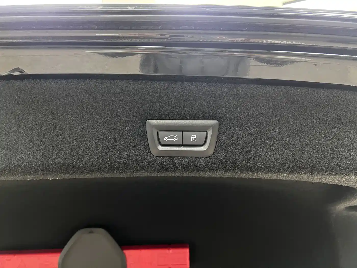 BMW 7 Series 2023 Model 740Li Leading M Sport Package фото 29