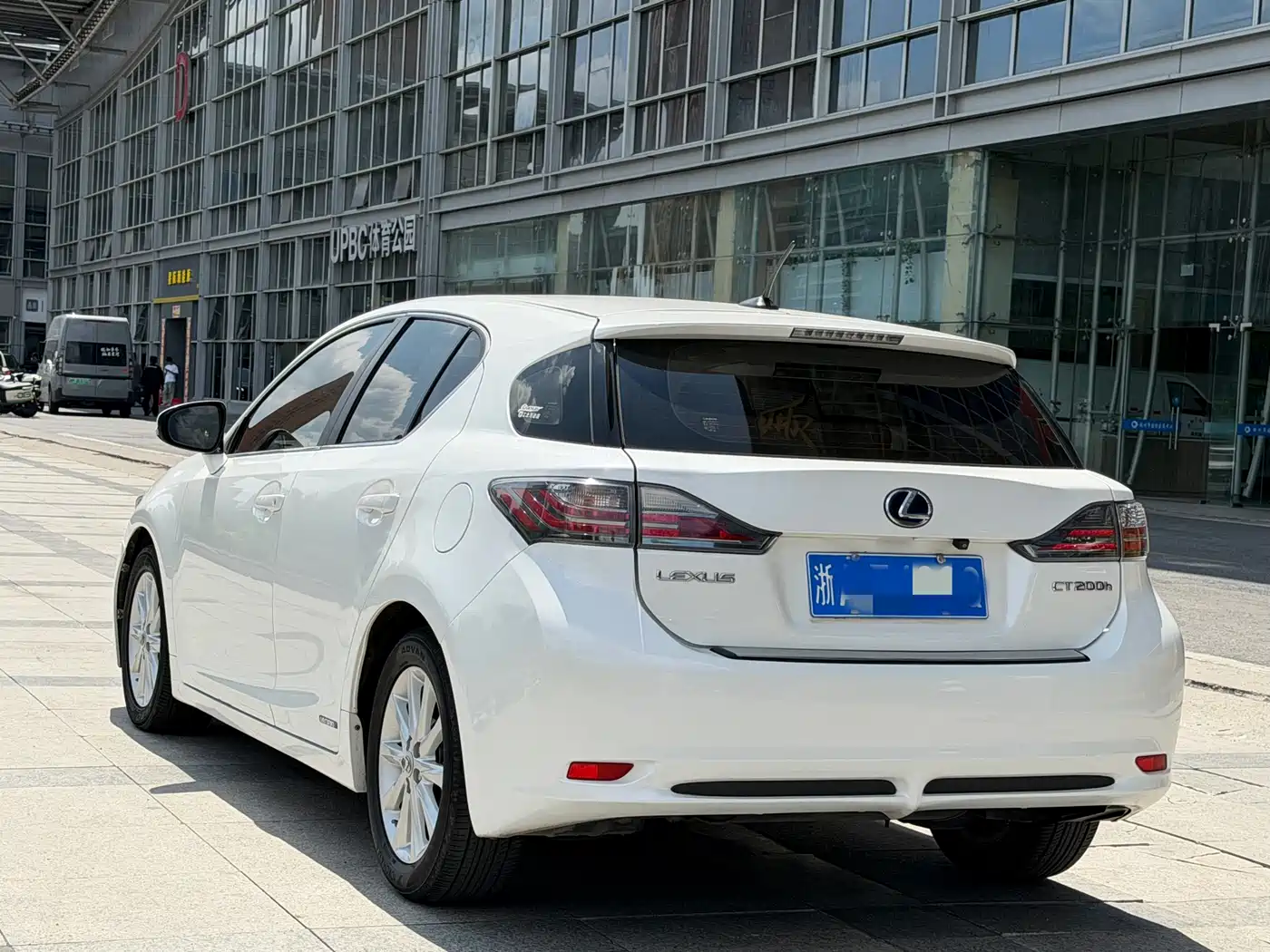 Lexus CT 2012 Model CT200h Elite Edition фото 5