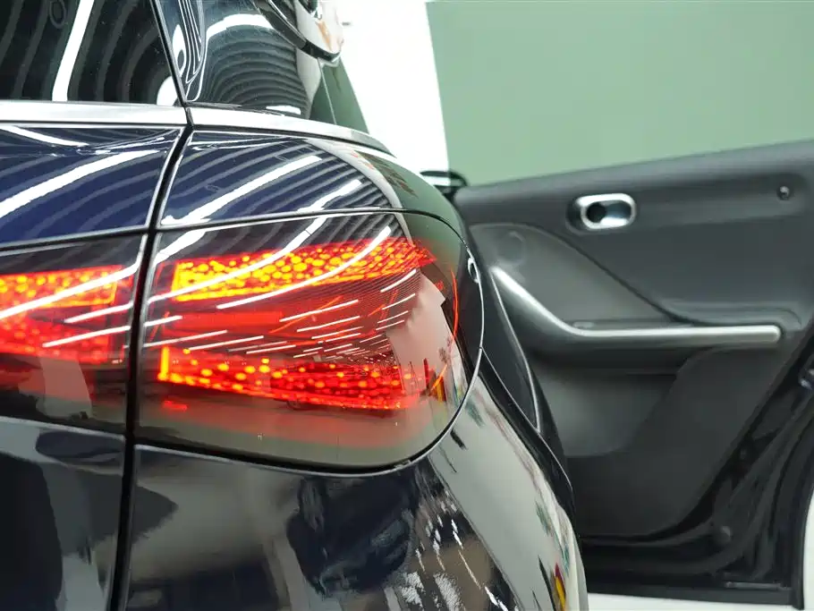 smart Elf #1 2025 2026 Agile New Luxury Edition