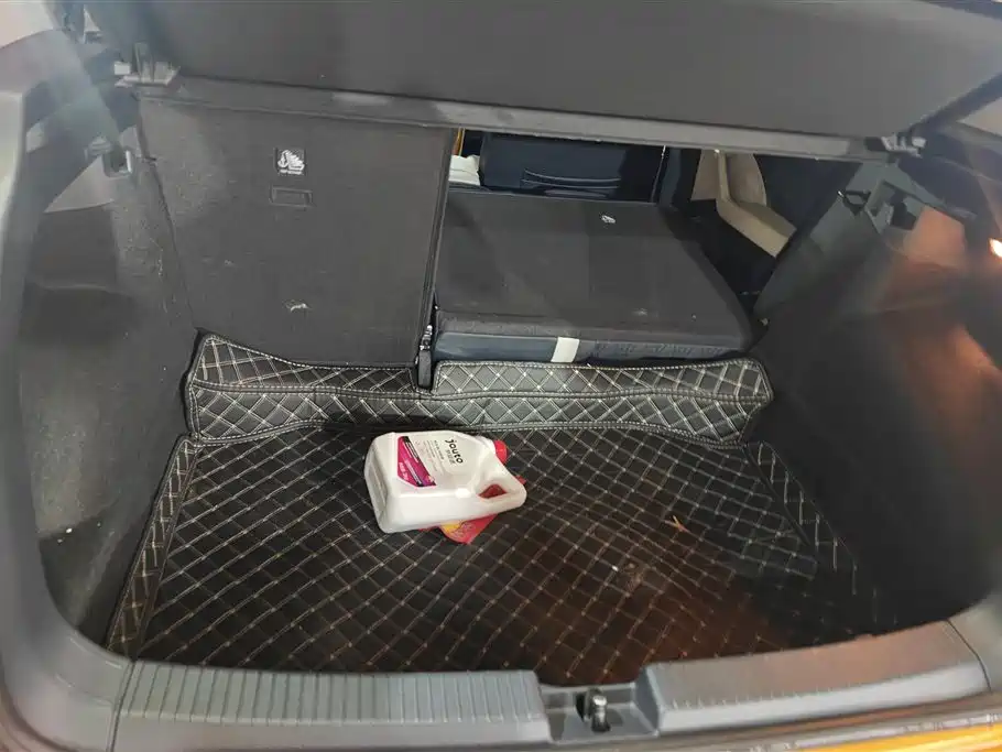 Volkswagen T-Cross 2019 1.5L Automatic Comfort Edition фото 4