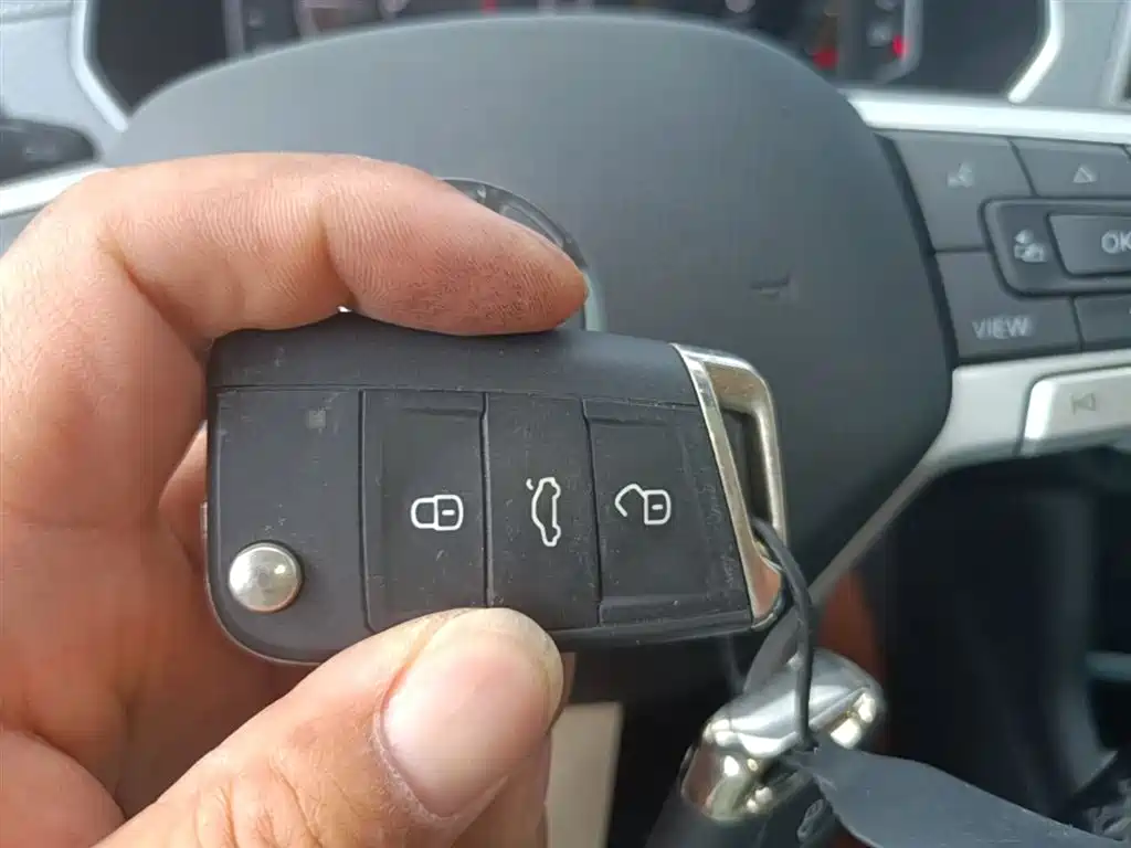 Volkswagen Lavida 2023 Model 280TSI DSG Eternal Edition фото 9