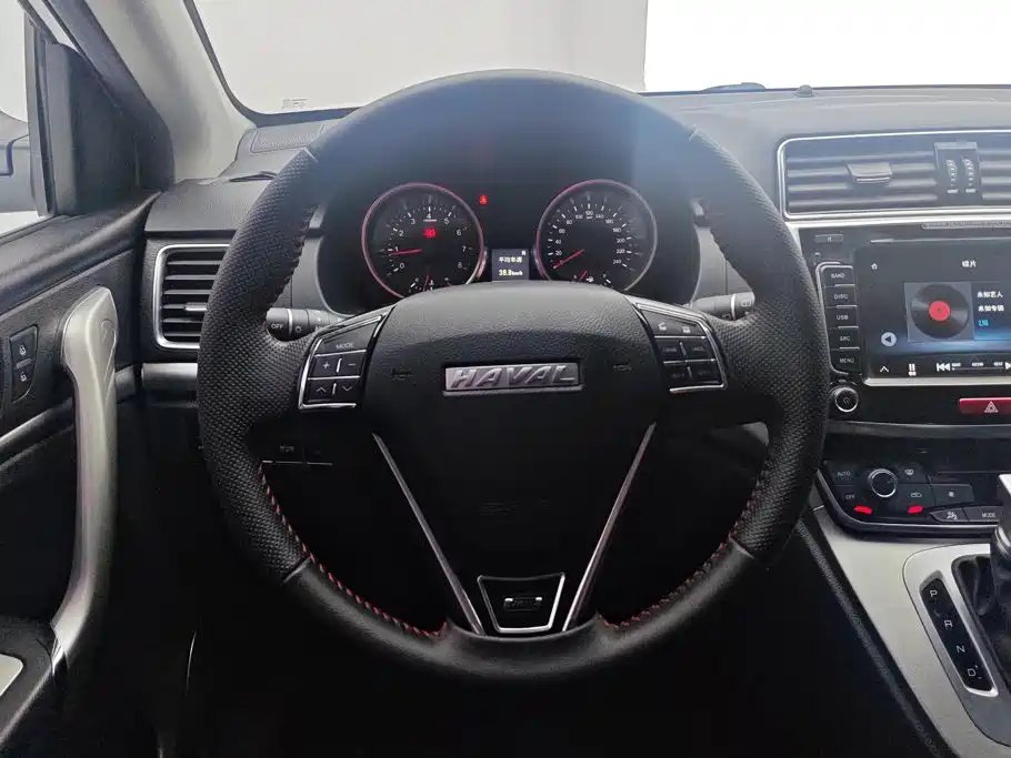 Фото 15 - Haval M6