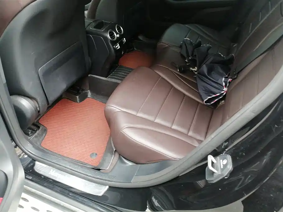 Mercedes-Benz GLC 2022 Facelift GLC 300 L 4MATIC Dynamic Collector's Edition фото 11