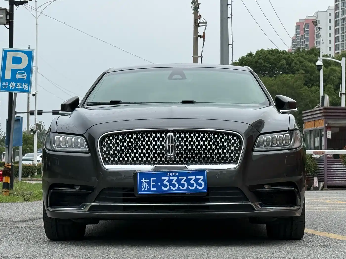 Lincoln Continental