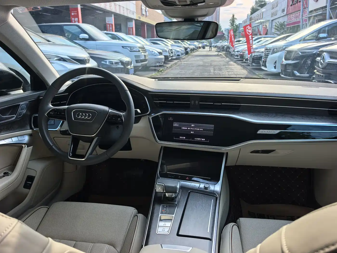 Фото 9 - Audi A6L