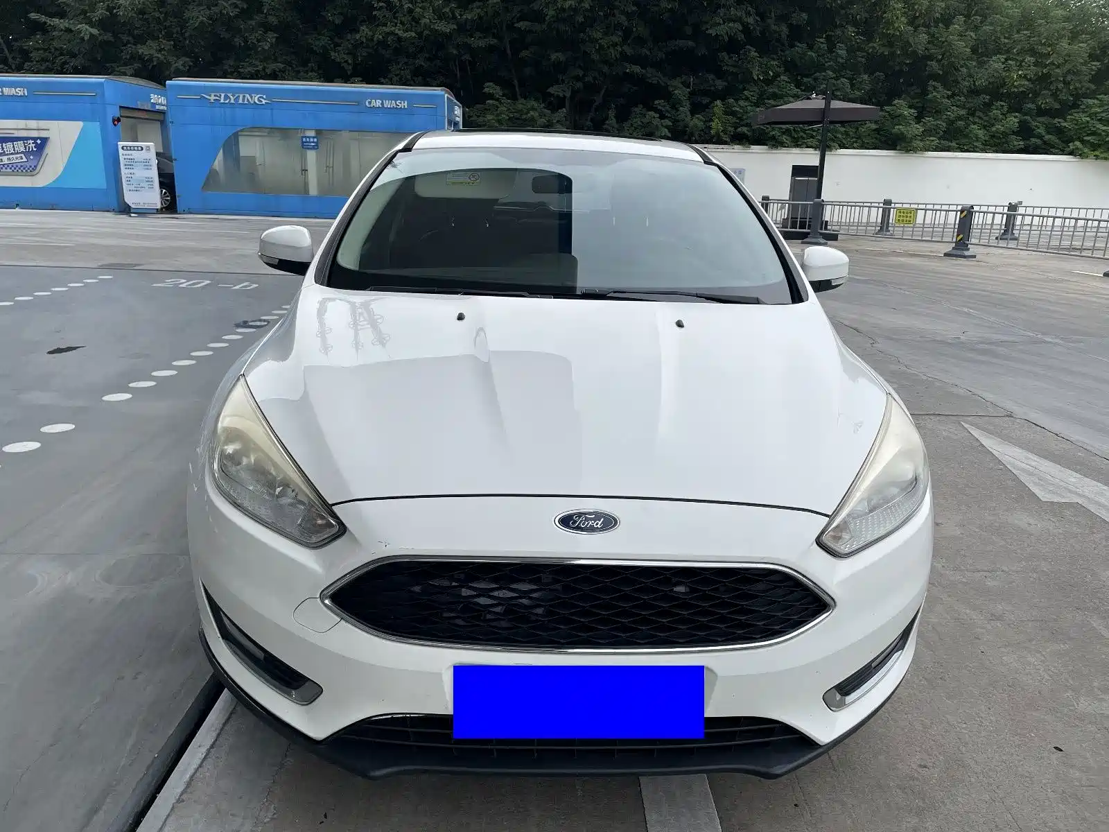 Фото 2 - Ford Focus