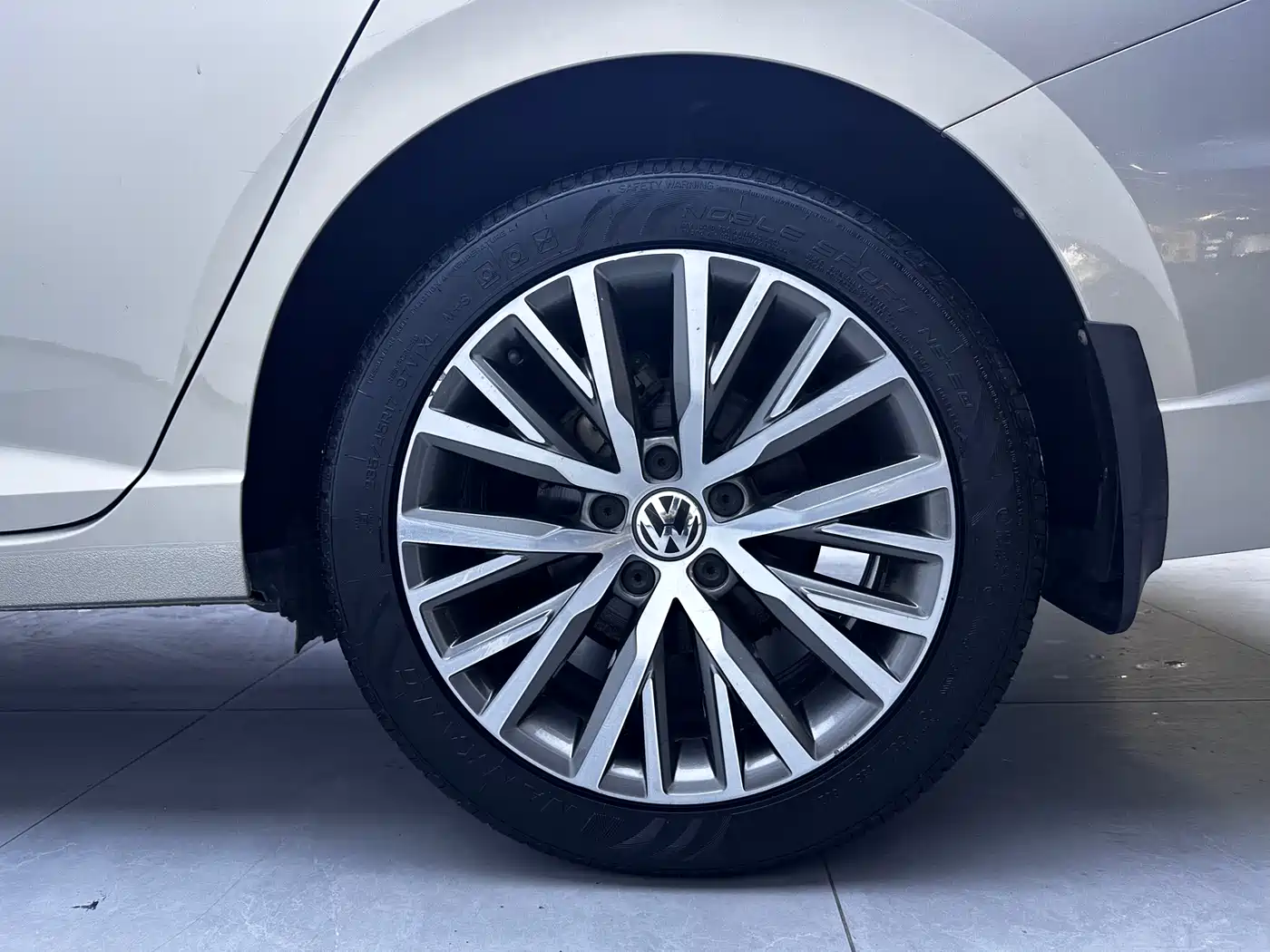 Volkswagen Lavida 2021 280TSI DSG Comfort Edition фото 14