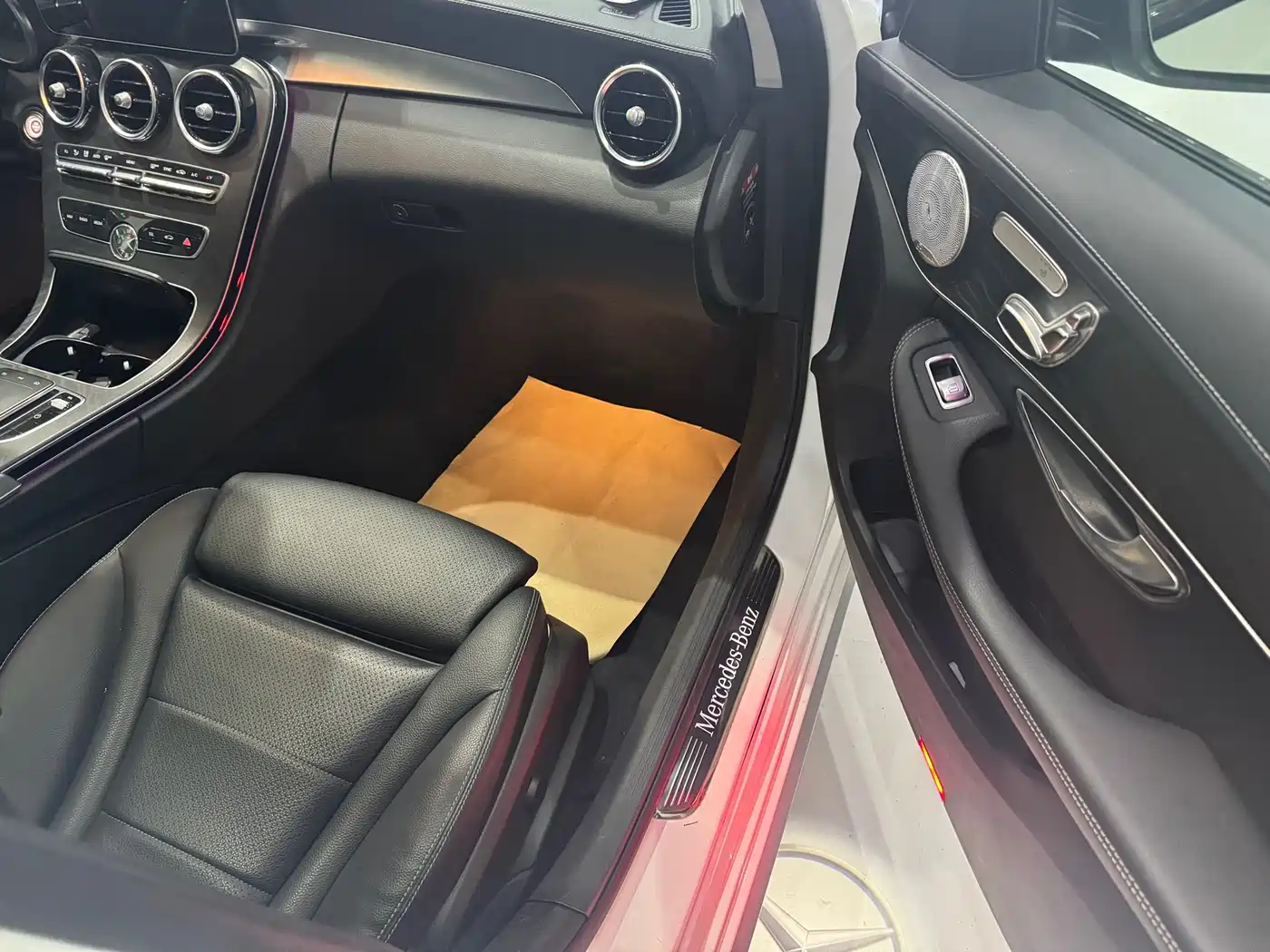 Mercedes-Benz C-Class 2021 C 260 L Sport Starry Exclusive Edition фото 7