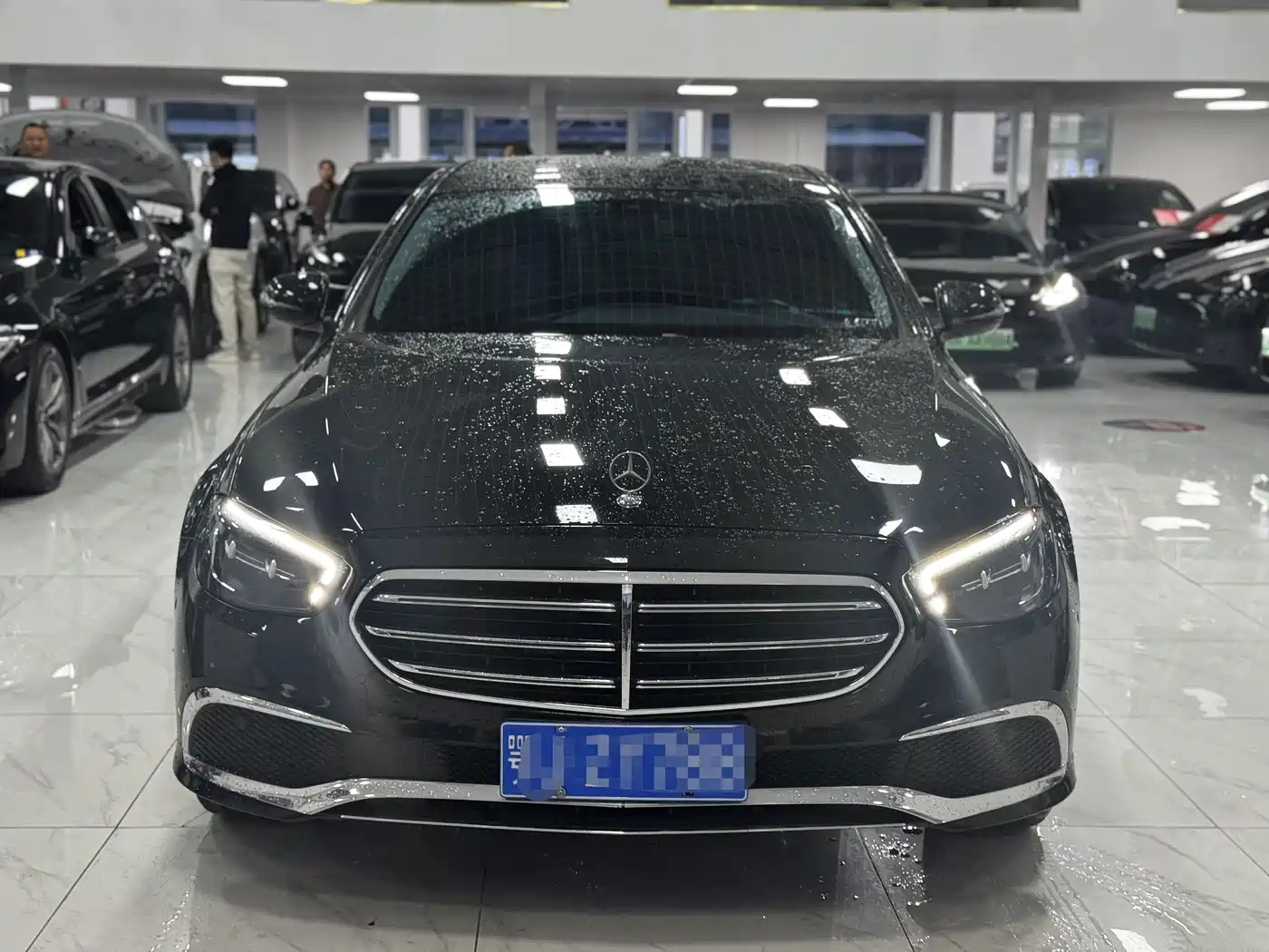 Mercedes-Benz E-Class 2023 E 260 L фото 2