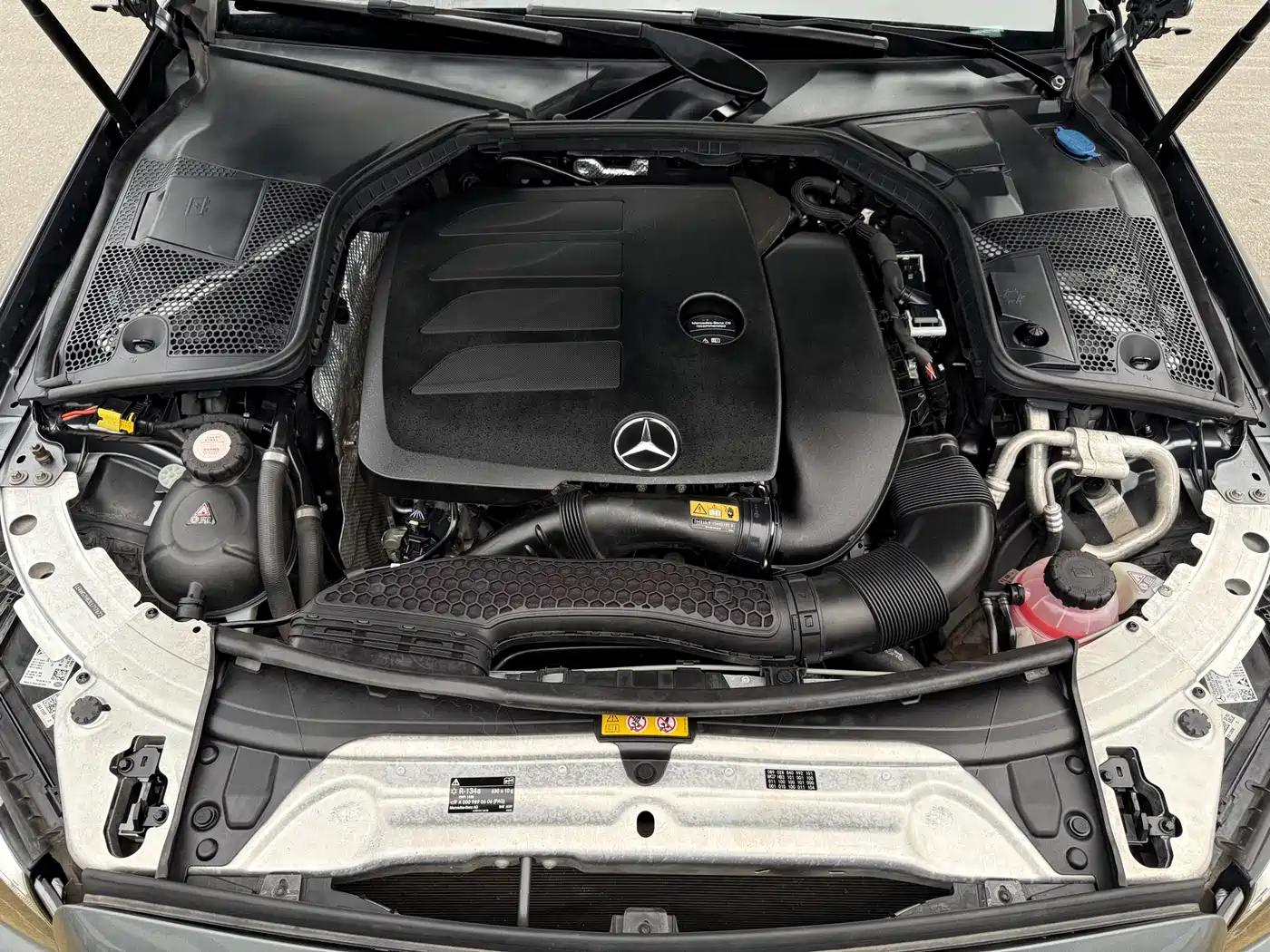 Mercedes-Benz C-Class 2020 Facelift C 260 L Sport фото 36