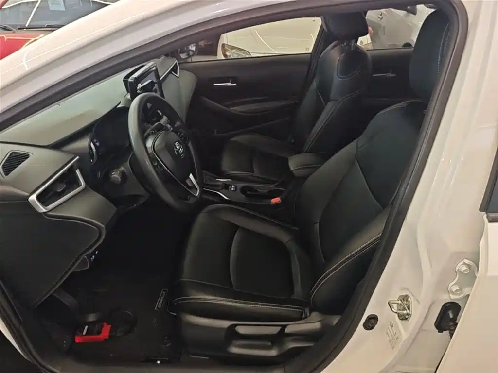 Toyota Corolla 2021 1.2T S-CVT Pioneer PLUS Edition фото 15