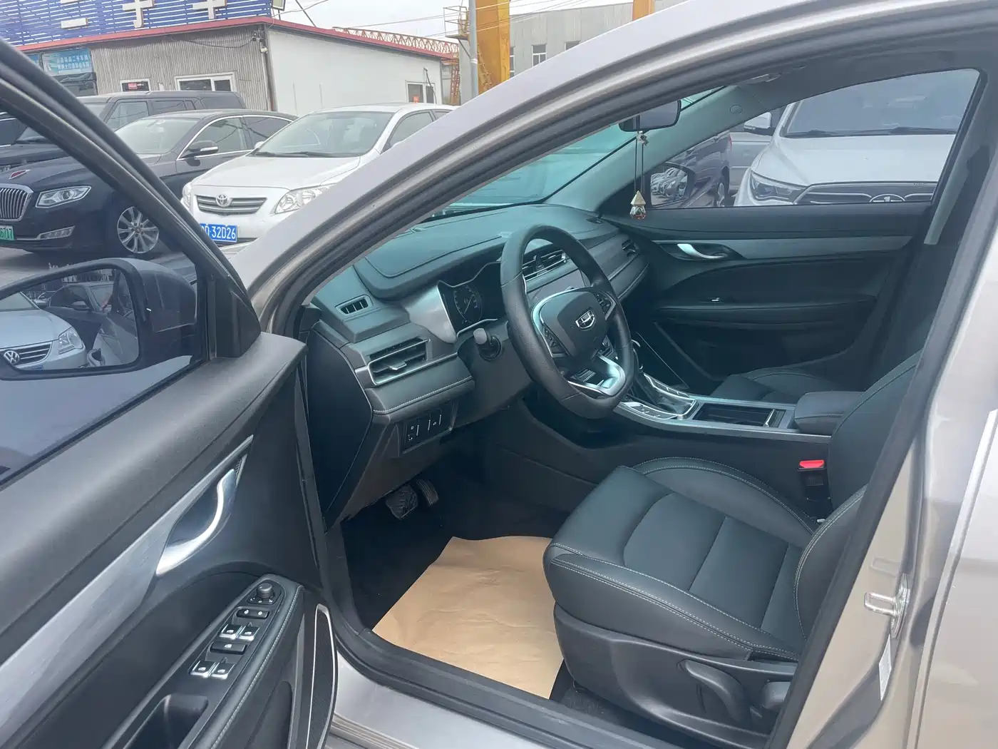 GEELY EMGRAND