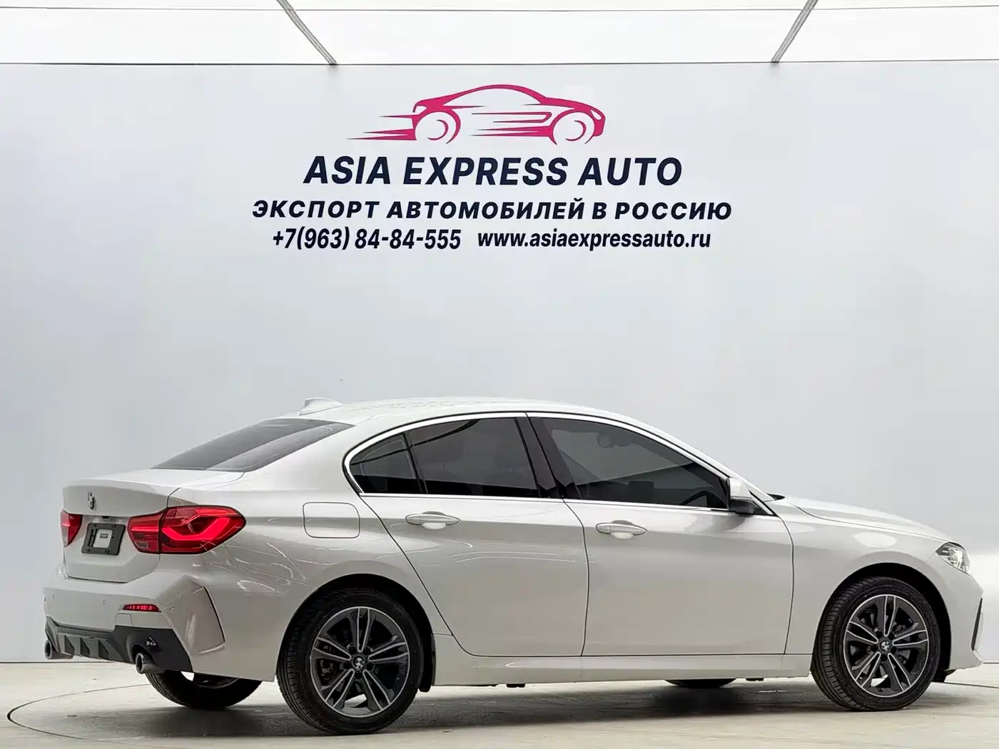 BMW 1 Series 2021 120i M Sport фото 4