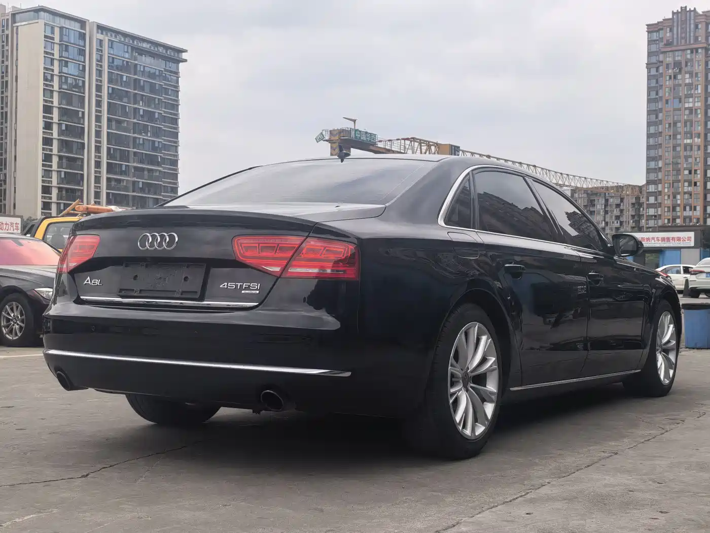 Audi A8 2013 A8L 45 TFSI quattro Comfort фото 7