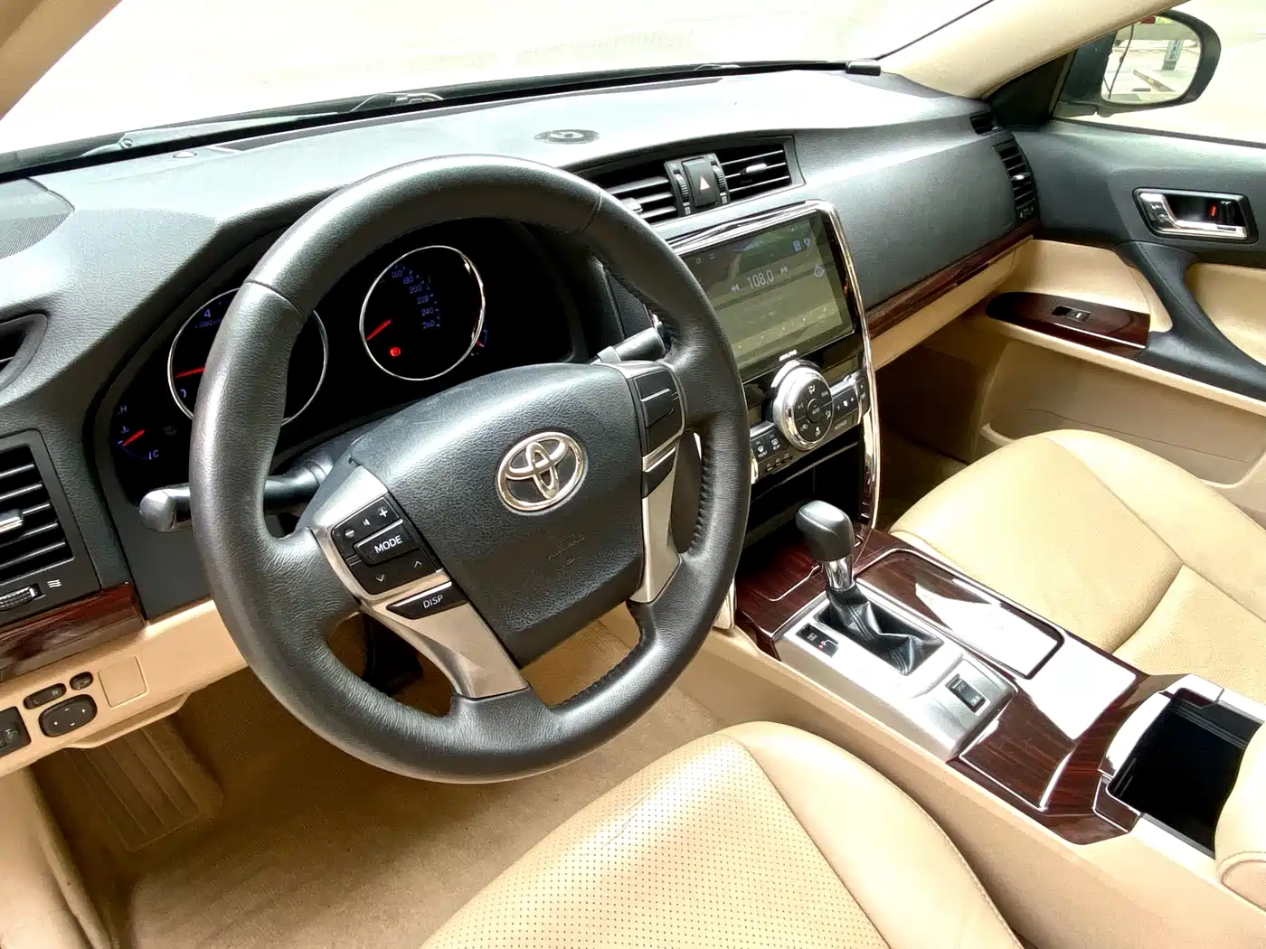 Toyota Reiz 2010 2.5S Elegance Elite Edition фото 9