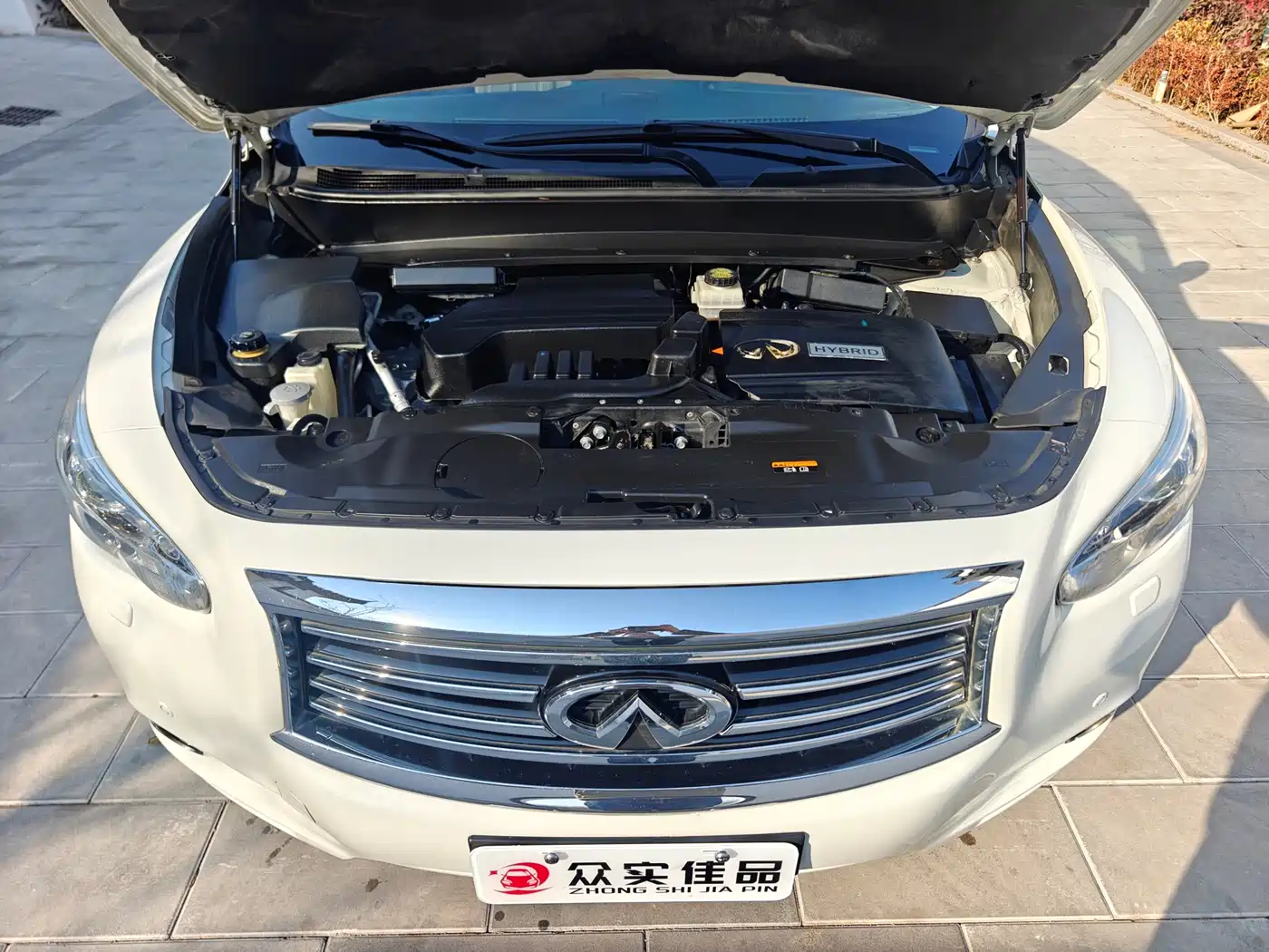 Infiniti QX60 (Import) 2015 2014 Model 2.5 S/C Hybrid 2WD Excellence Edition