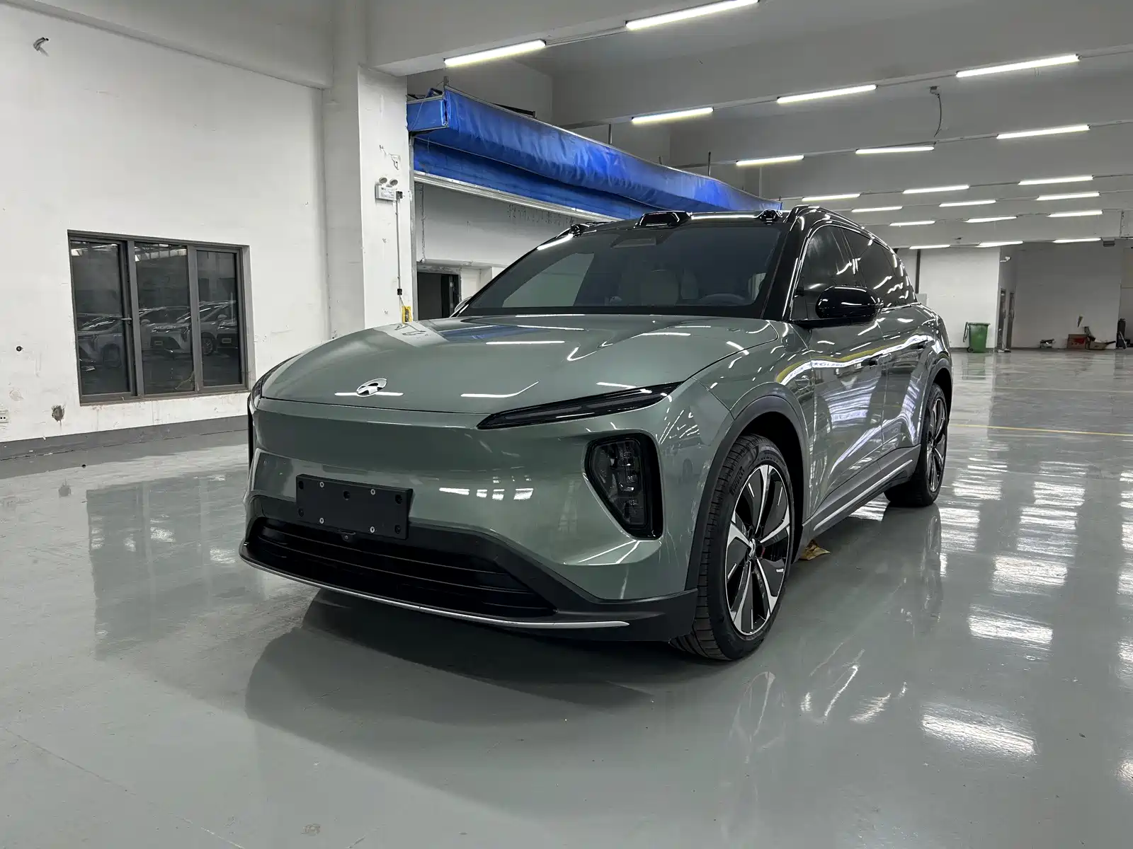 Фото 1 - NIO ES6