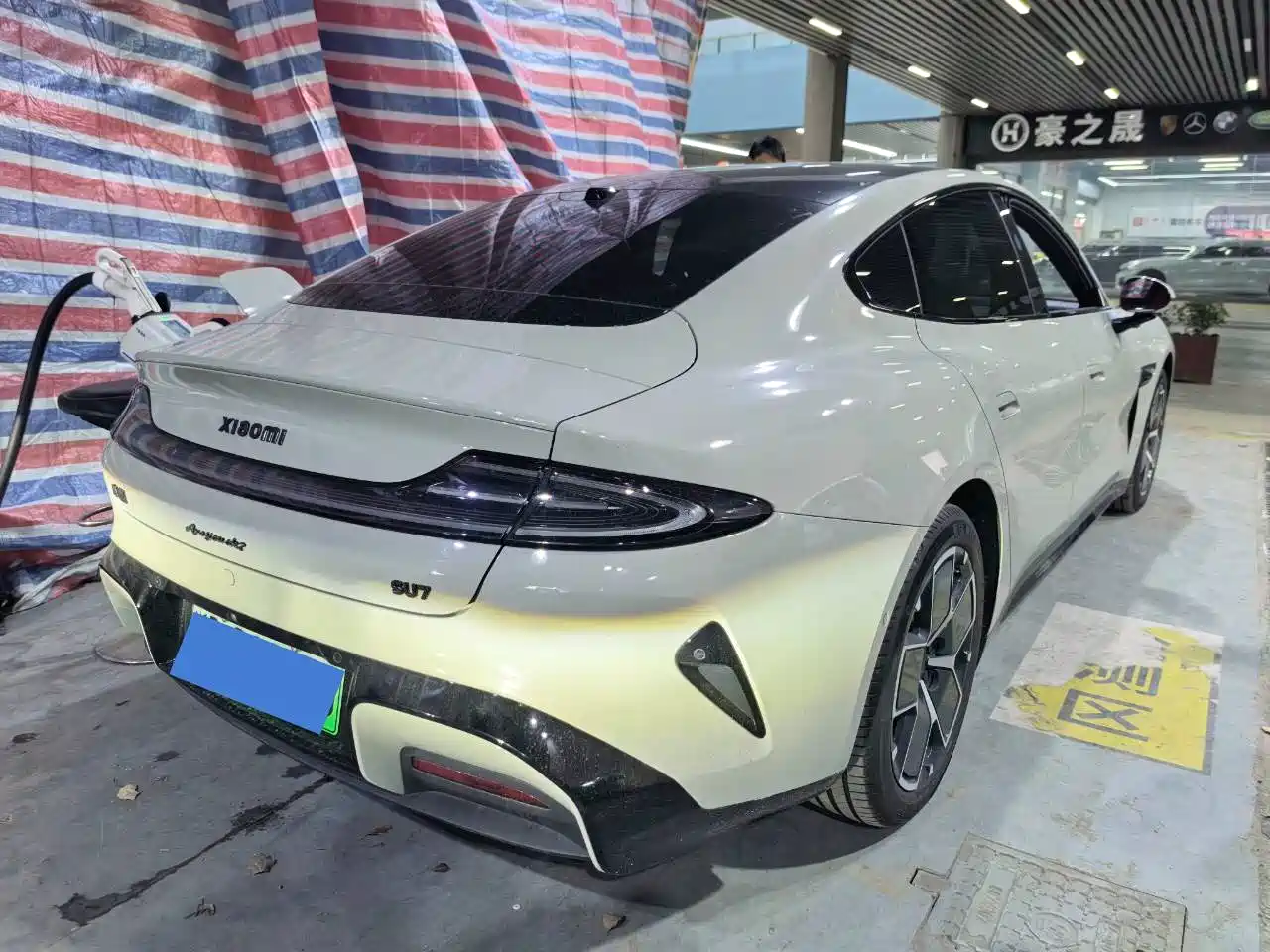 XIAOMI CAR XIAOMI SU7