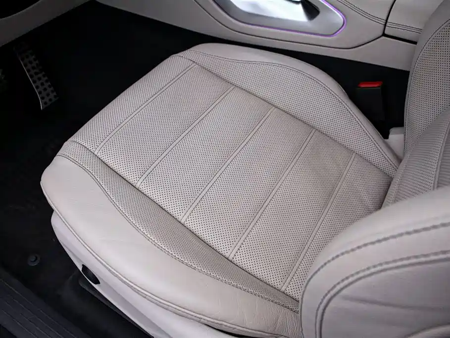 Mercedes-Benz GLS 2020 GLS 450 4MATIC Luxury фото 13