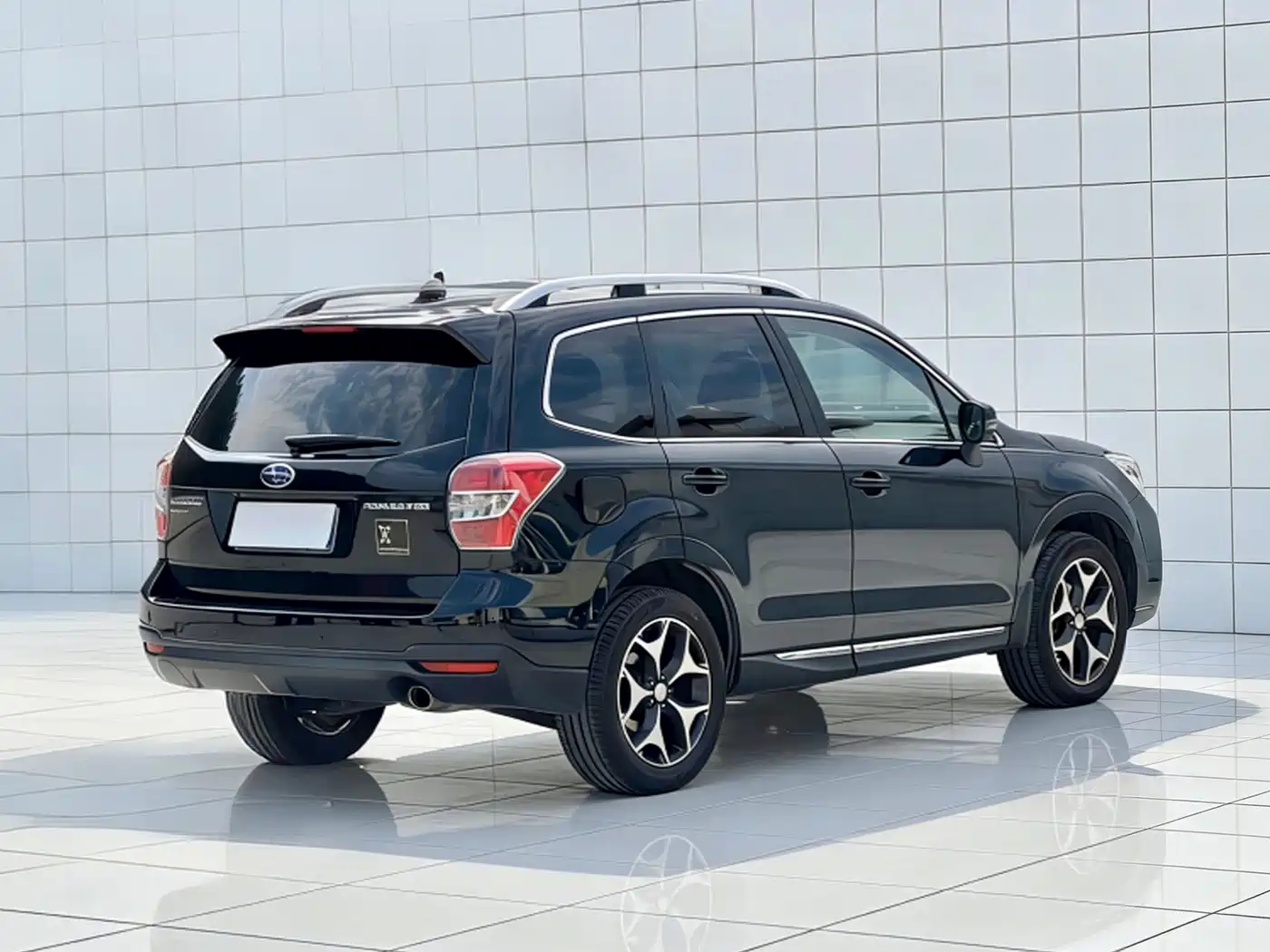 Subaru Forester 2015 2.0i Special Commemorative Edition фото 7