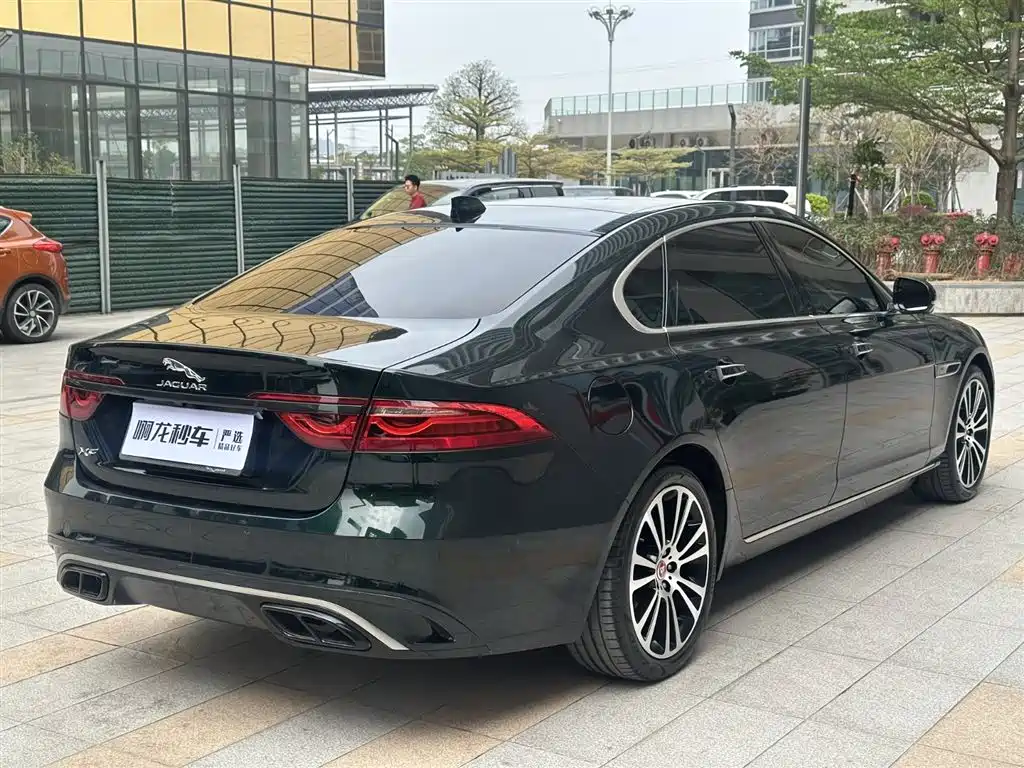 Jaguar XFL 2021 XFL 2.0T P250 2WD Premium Luxury Edition фото 6