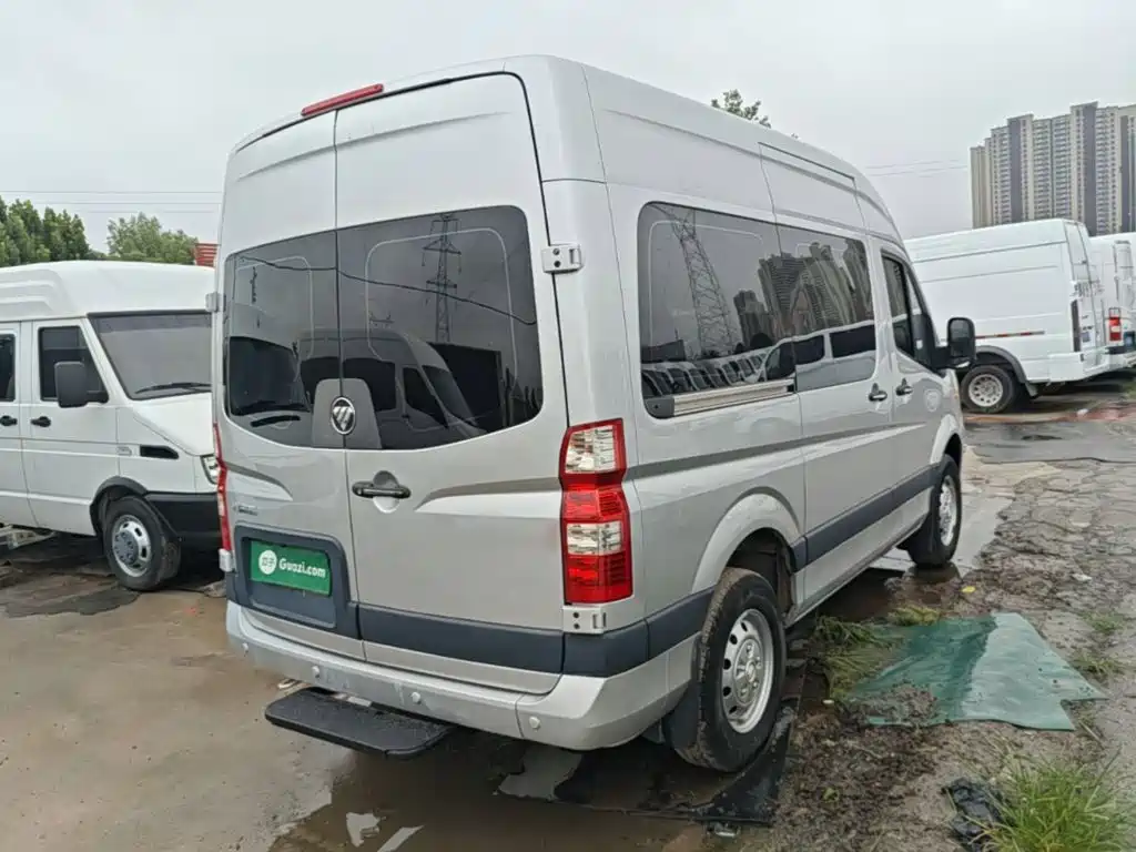 Foton Tuyano 2022 2021 2.0T Manual Tongtu Short Wheelbase Medium Roof 5/6-Seater 4F20TC3