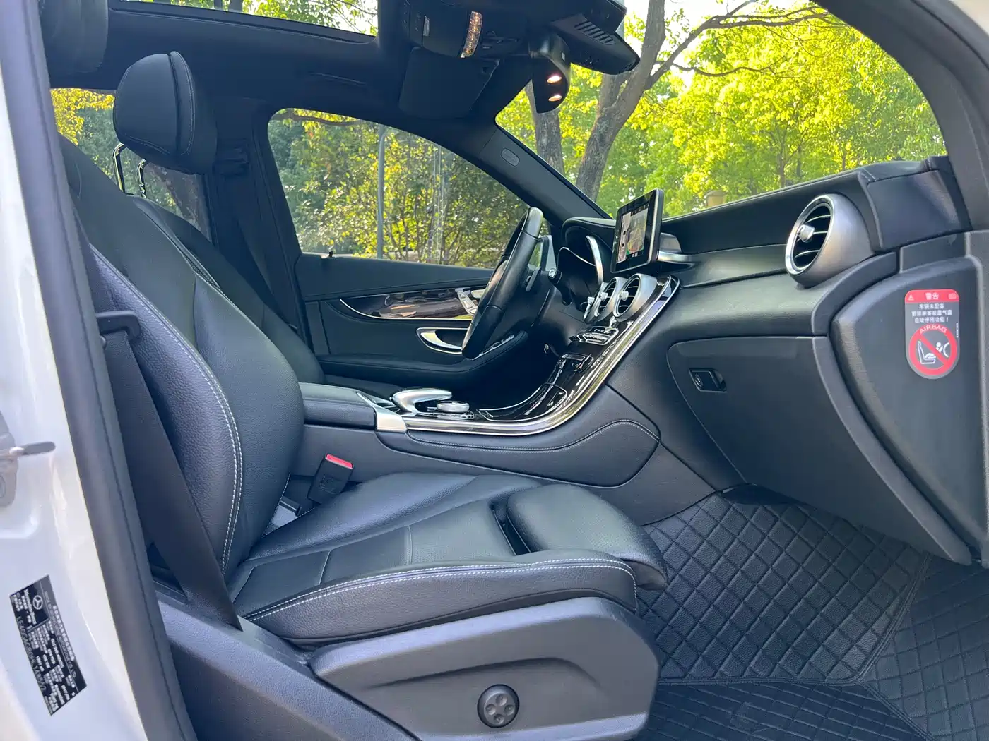 Mercedes-Benz GLC 2017 GLC 260 4MATIC Dynamic фото 27