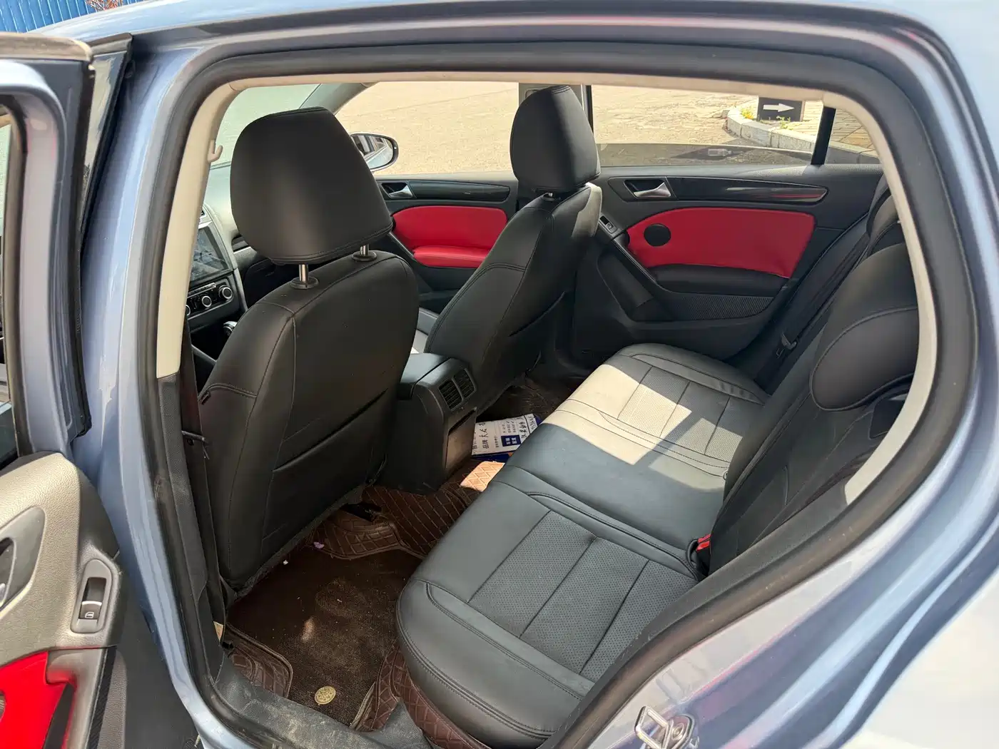 Volkswagen Golf 2011 2012 1.6 Automatic Luxury Edition