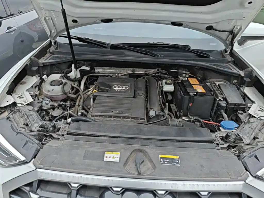 Фото 20 - Audi Q3